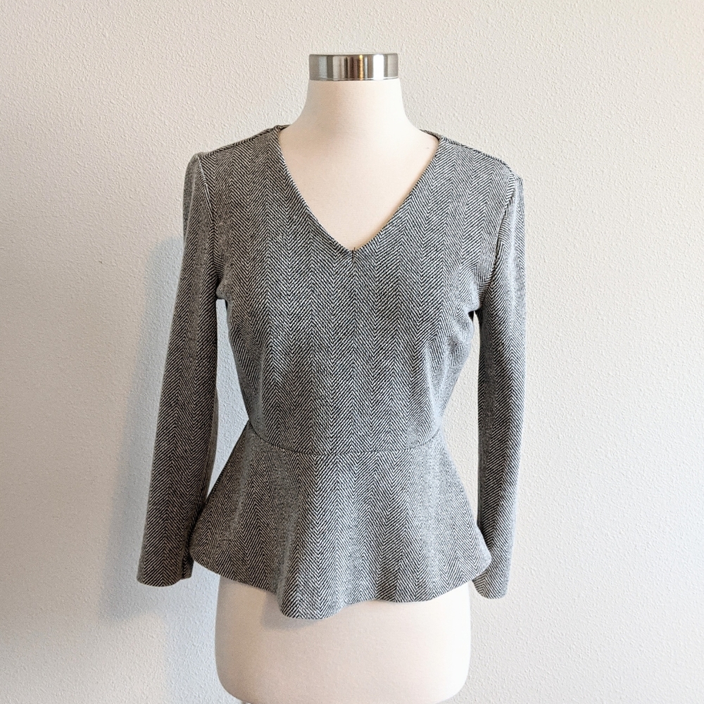 Ann Taylor Herringbone Fit and Flare Top SP
